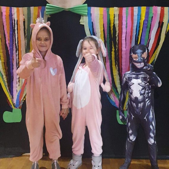 received_1226760578240811